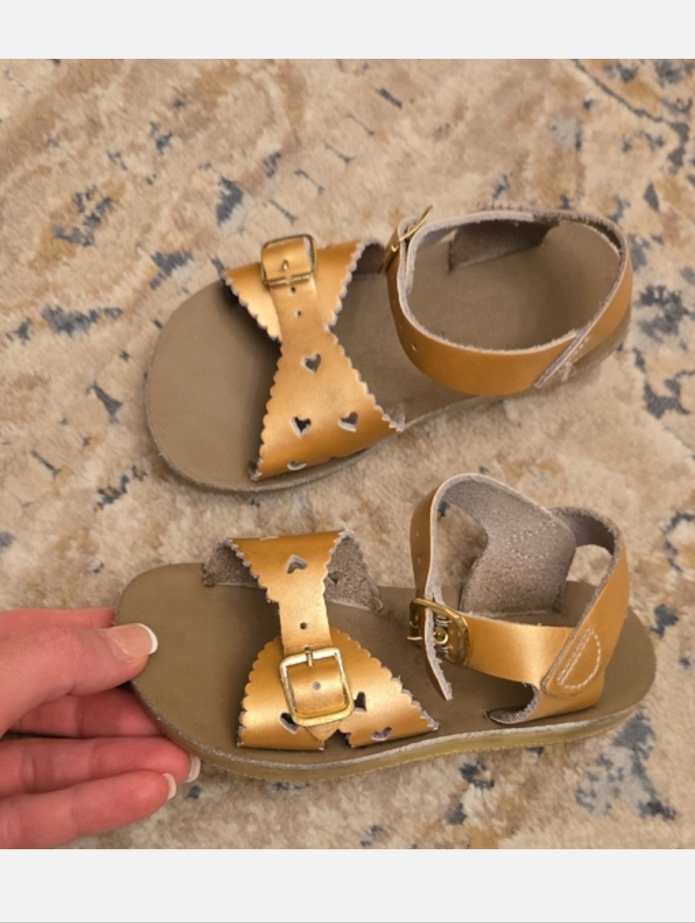 Salt Water Kids Sandals Size 8